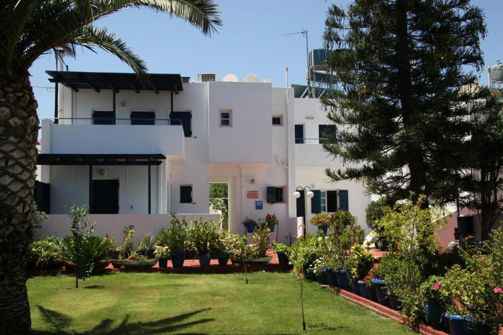 Porto Bello Hotel Apartments 멜라토스 외부 사진
