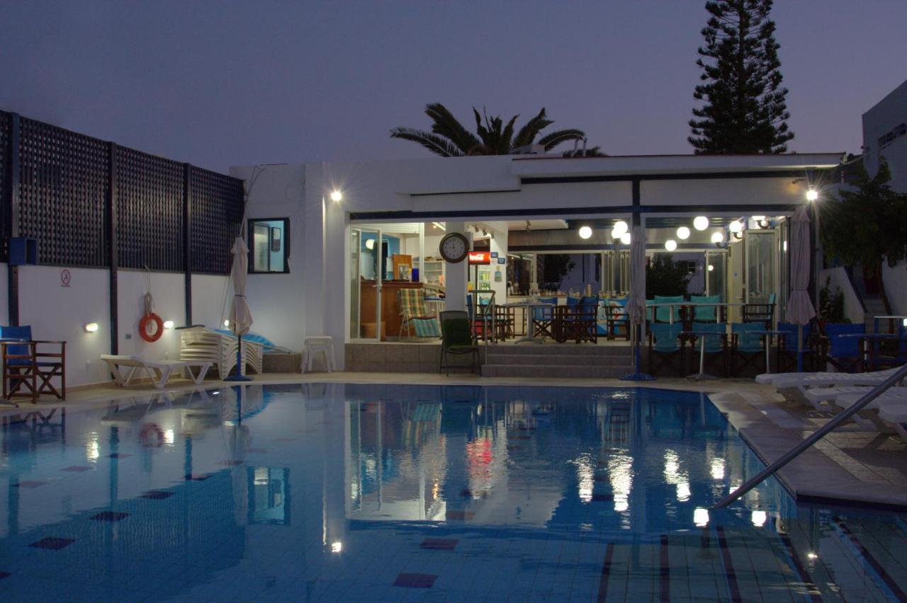 Porto Bello Hotel Apartments 멜라토스 외부 사진